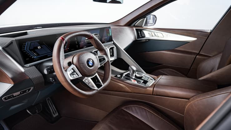 106981868-1638222879614BMW_Concept_XM_18.jpg