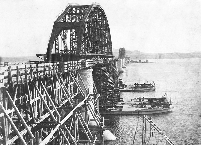 Строительство мостового перехода через реку Амур у Хабаровска 1912-1916 гг.